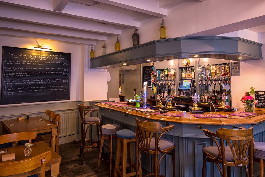 Kings Arms 3*